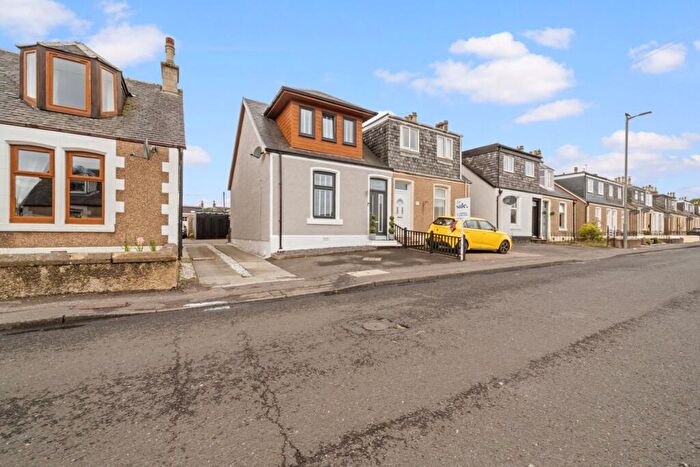 3 Bedroom Semi-Detached Villa For Sale In Tryst Road, Stenhousemuir, Stenhousemuir, FK5