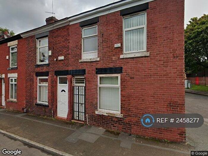 2 Bedroom End Of Terrace House To Rent In Ebsworth Street, Manchester, M40