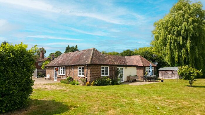 4 Bedroom Detached House For Sale In High Street, Edenbridge, TN8