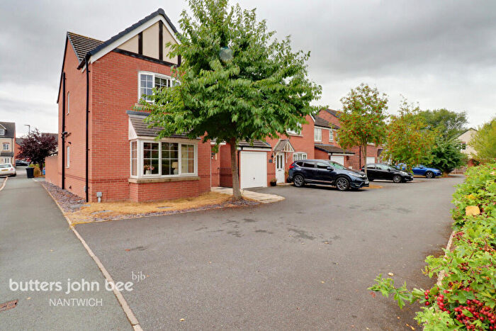 3 Bedroom Detached House For Sale In Mallow Avenue, Crewe, CW2