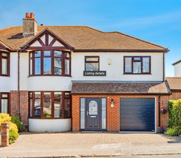 4 Bedroom Semi-Detached House For Sale In Hilton Drive, Preston, Paignton, TQ3
