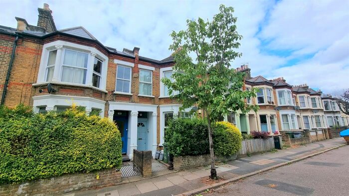 2 Bedroom Flat To Rent In Aspinall Road, Brockley, SE4