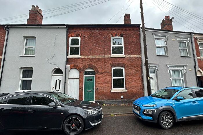3 Bedroom Terraced House For Sale In Sandwell Street, Walsall, WS1