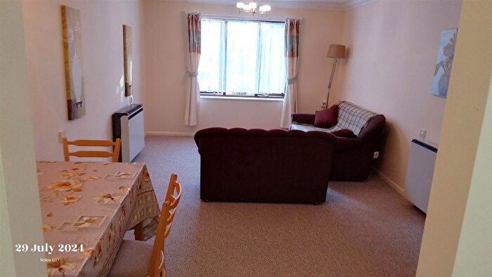 1 Bedroom Property To Rent In The Greenwoods Sherwood Road, Harrow, HA2