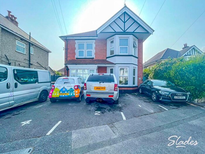 1 Bedroom Apartment To Rent In Stourcliffe Avenue, Southbourne, Dorset, BH6
