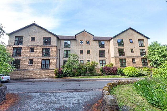 2 Bedroom Flat For Sale In Bridge Road, Lancaster, LA1