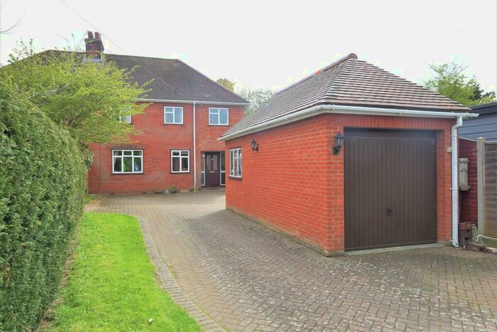 3 Bedroom Semi-Detached House For Sale In The Street, White Notley, Essex, CM8