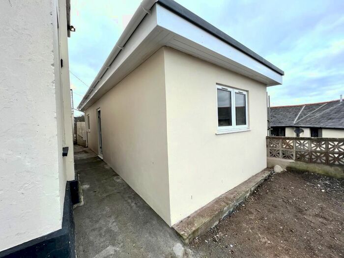 1 Bedroom Flat To Rent In Montpelier Road, Ilfracombe, EX34