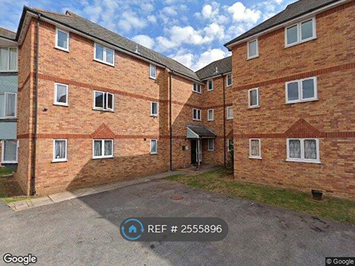 1 Bedroom Flat To Rent In Bignell Croft, Highwoods, Colchester, CO4