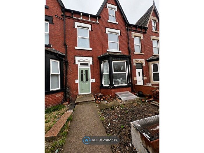 4 Bedroom Terraced House To Rent In Mexborough Drive, Leeds, LS7