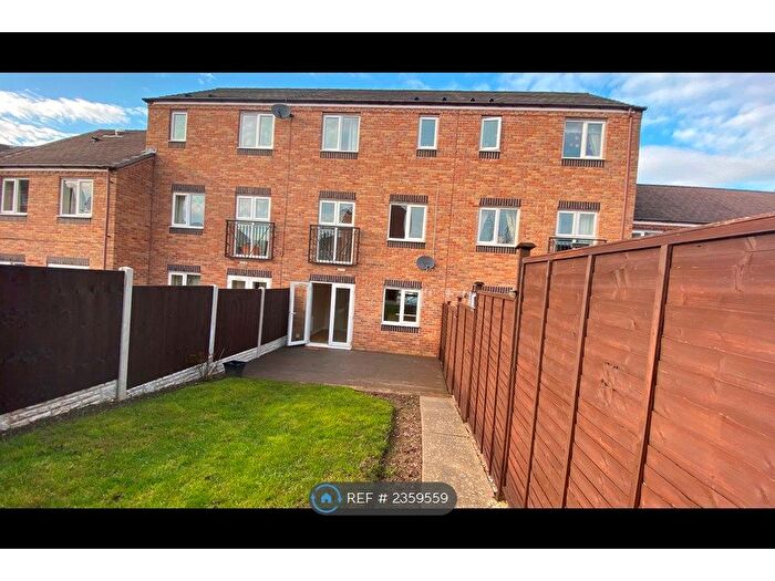 4 Bedroom Terraced House To Rent In Saville Close, Wellington, Telford, TF1