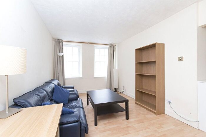 1 Bedroom Flat To Rent In Nicolson Street, Newington, Edinburgh, EH8