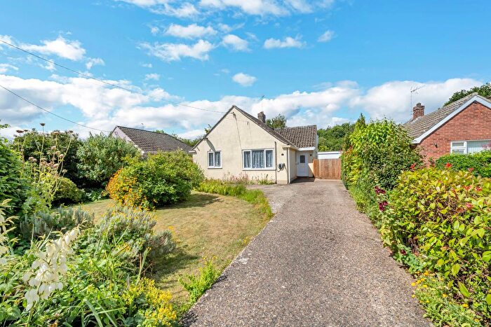 2 Bedroom Bungalow For Sale In Mill Lane, Barrow, IP29