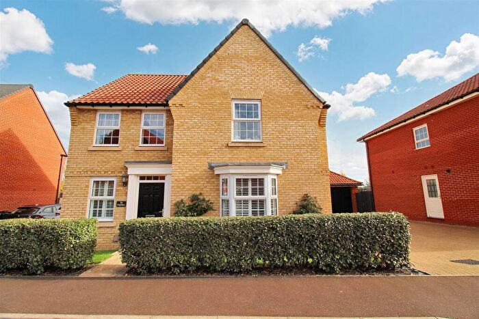 4 Bedroom Detached House For Sale In Alexandra Road, Aylsham, Aylsham, NR11