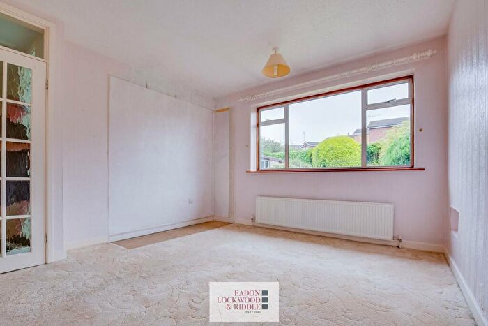 2 Bedroom Bungalow For Sale In Balmoral Way, Bramley, Rotherham, S66