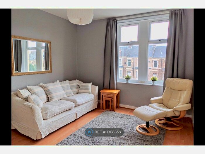 2 Bedroom Flat To Rent In Durham Road, Gateshead NE8