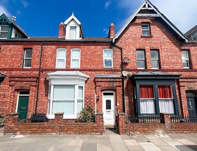 5 Bedroom Town House For Sale In Leven Street, Saltburn-By-The-Sea, TS12