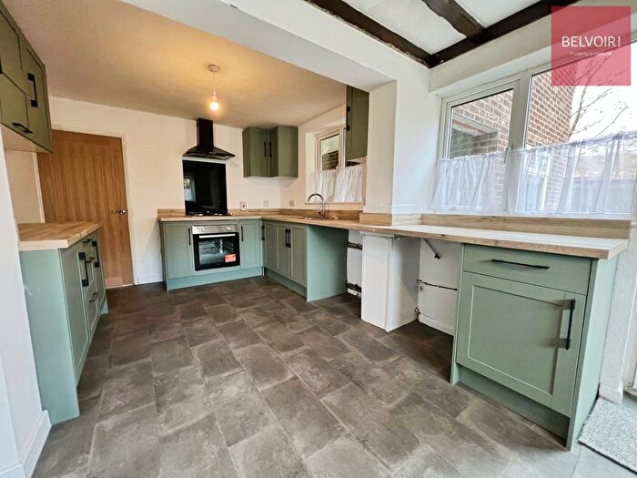 4 Bedroom Detached House To Rent In Trafalgar Avenue, Grimsby, DN34