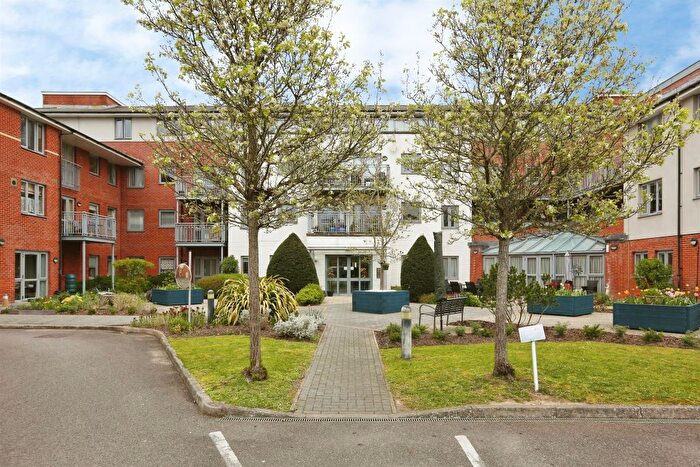 2 Bedroom Flat For Sale In Sopwith Road, Eastleigh, SO50