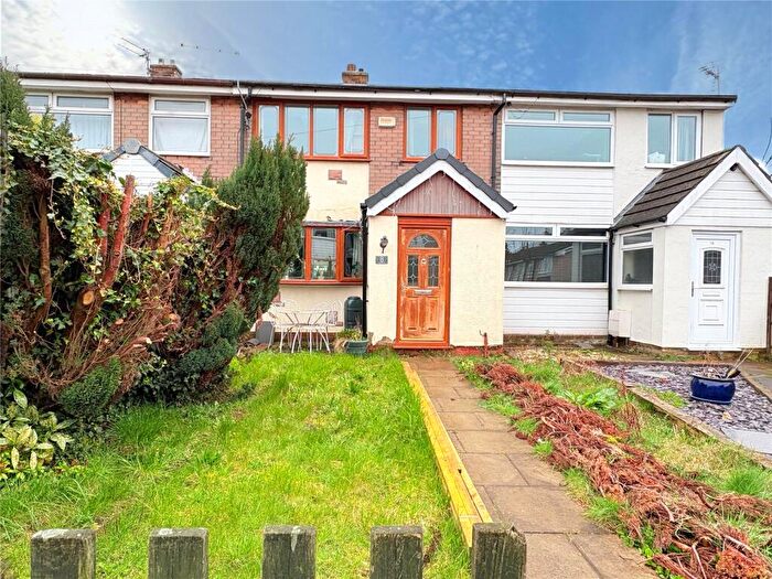 3 Bedroom Town House For Sale In Sandiway, Heywood, Greater Manchester, OL10
