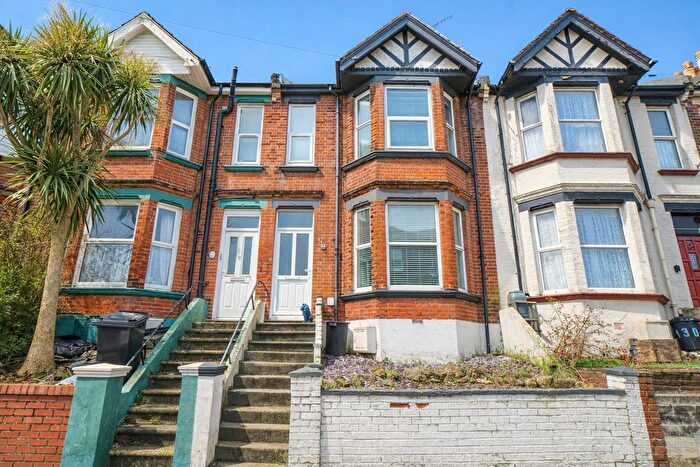4 Bedroom Terraced House For Sale In Hughenden Road, Hastings, TN34