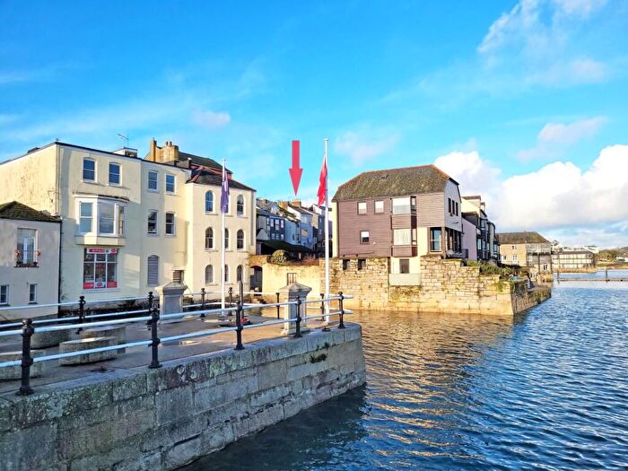 1 Bedroom Flat To Rent In High Street, Falmouth, TR11