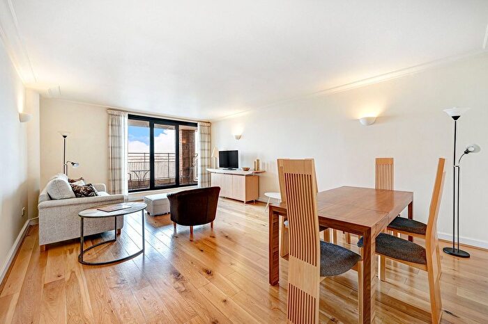 2 Bedroom Flat To Rent In Cromwell Road, South Kensington, SW7