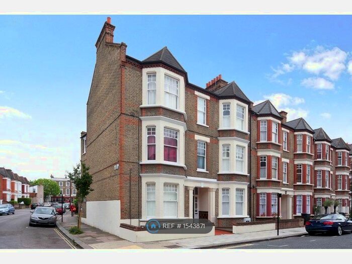 2 Bedroom Flat To Rent In Elmhurst Mansions, London, SW4