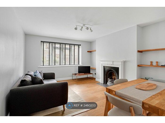 2 Bedroom Flat To Rent In Faraday Road, London, W10