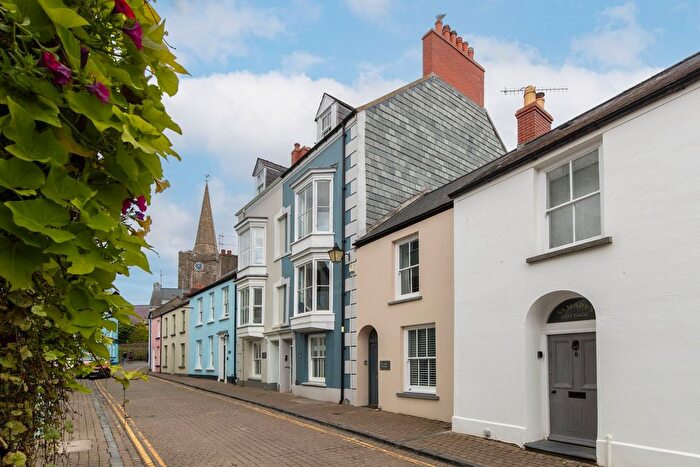 5 Bedroom Town House For Sale In St Marys Street, Tenby, SA70