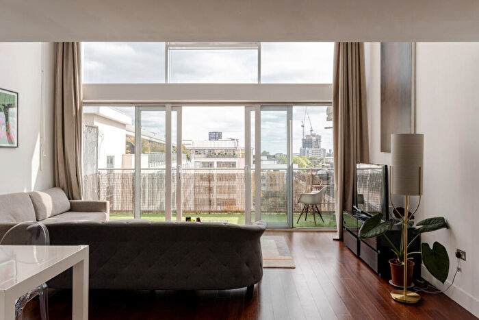 1 Bedroom Apartment For Sale In Royle Building, Wenlock Road, London, N1