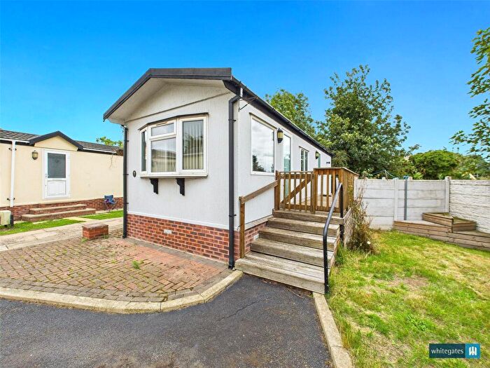 2 Bedroom Park Home For Sale In Lambeth Road, Doncaster, South Yorkshire, DN4