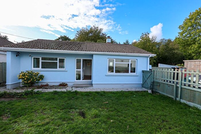 2 Bedroom Bungalow For Sale In Bowling Green, Bugle, St Austell, PL26