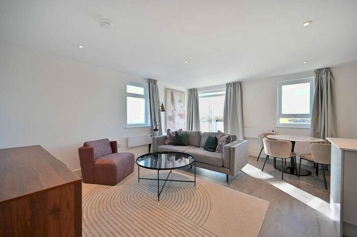 1 Bedroom Flat For Sale In Madison Heights, Wimbledon, London, SW19