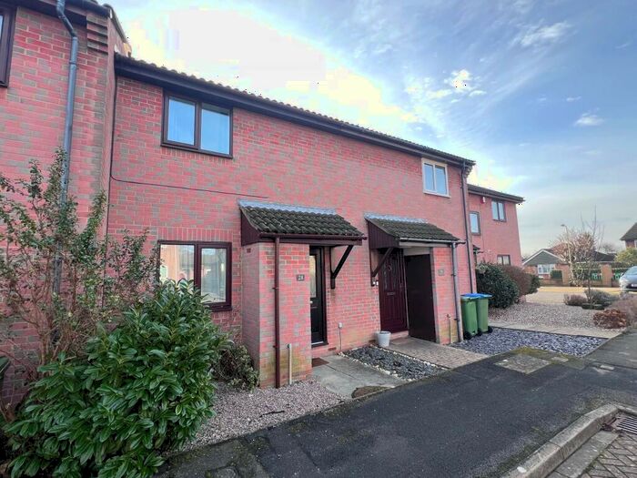 2 Bedroom Terraced House To Rent In Ascot Close, Titchfield Common, Fareham, Hampshire, PO14