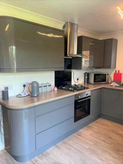 3 Bedroom Semi-Detached House To Rent In Church Avenue, Broomfield, Chelmsford, CM1