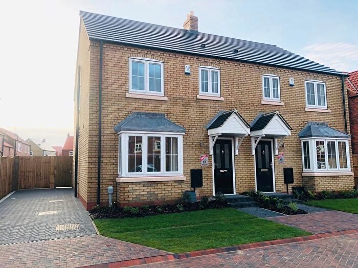 3 Bedroom Property To Rent In Appleby Road, Kingswood, HU7