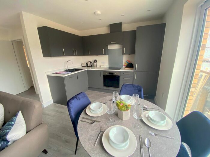 Studio To Rent In Marlowes, Hemel Hempstead, HP1