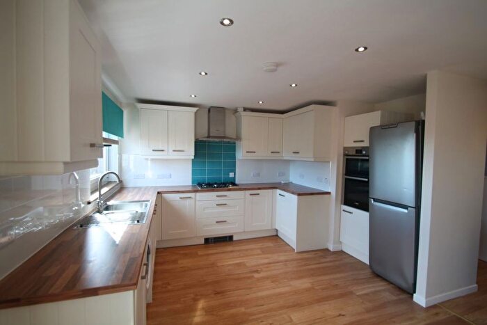 2 Bedroom Flat To Rent In Rosebank Court, Rosebank Street, Dundee, DD3