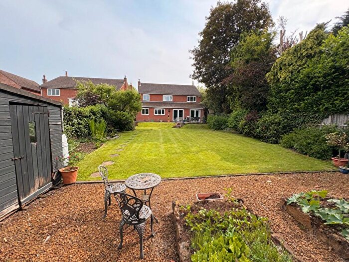 5 Bedroom Detached House For Sale In Frolesworth Road, Leire, Lutterworth, LE17