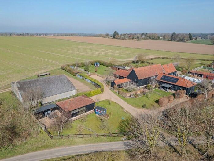 7 Bedroom Barn Conversion For Sale In Sisland, Norwich, NR14