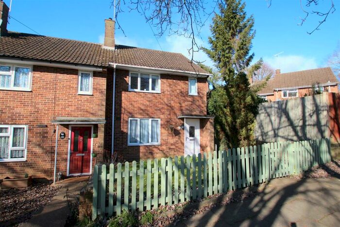 2 Bedroom End Of Terrace House To Rent In Damask Green, Chaulden, Hemel Hempstead, HP1