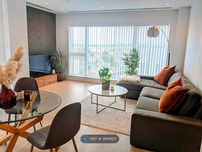 1 Bedroom Flat To Rent In Rainier Apartments, Croydon, CR0