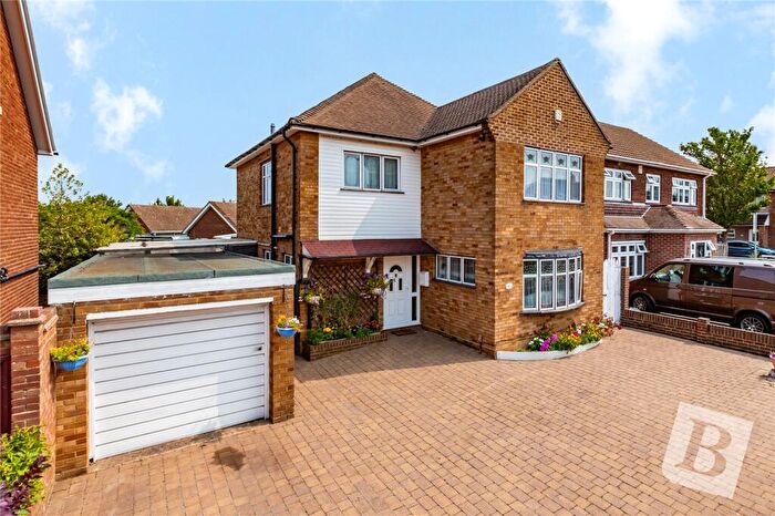 4 Bedroom Detached House For Sale In St. Francis Avenue, Gravesend, Kent, DA12