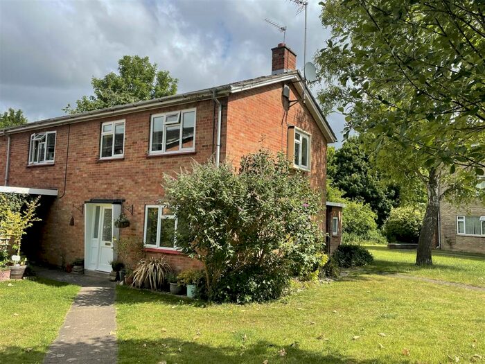 2 Bedroom Flat To Rent In New Road, Exning, Newmarket, CB8