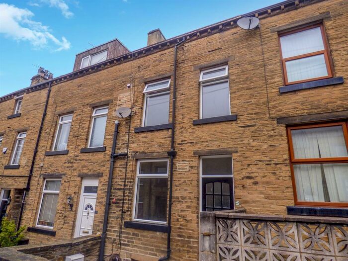 2 Bedroom Terraced House To Rent In Ellen Street, Bingley, BD16