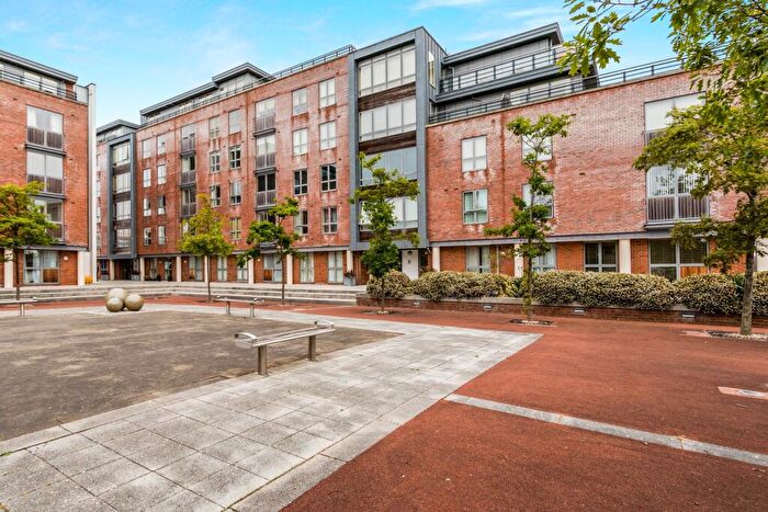 2 Bedroom Flat To Rent In Galleon Place, Weevil Lane, Gosport, PO12