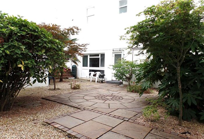1 Bedroom Flat For Sale In Marine Parade, Brighton, BN2 - Photo 9
