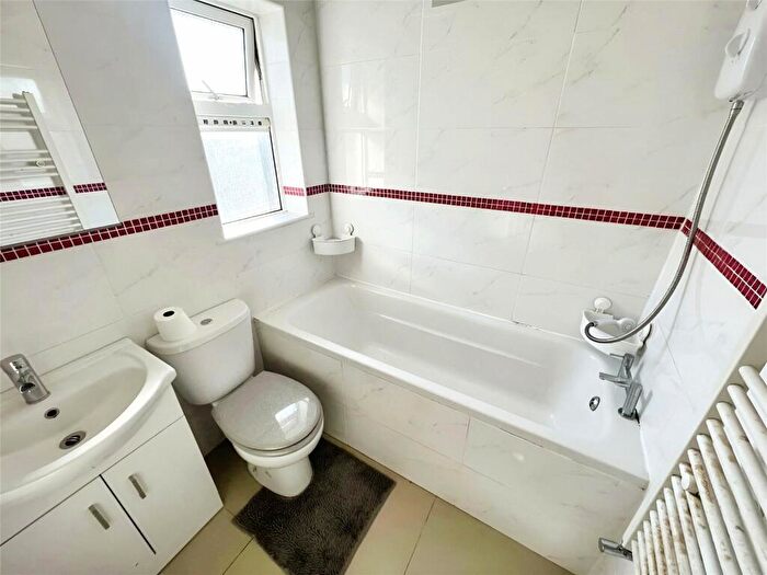 2 Bedroom End Of Terrace House To Rent In Nith Place, Dudley, West Midlands, DY1
