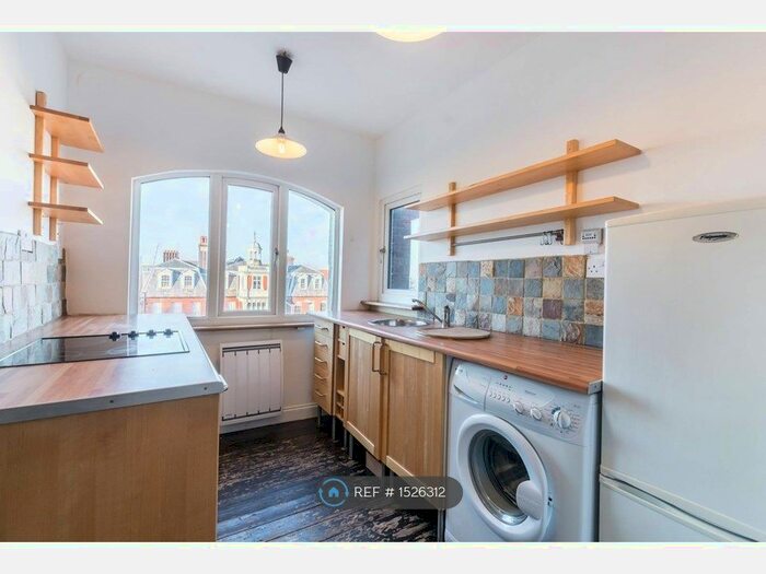 1 Bedroom Flat To Rent In Stamford Hill, London, N16